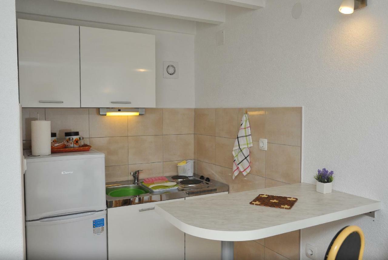 Apartments Sonia & Ana Trogir Exterior foto